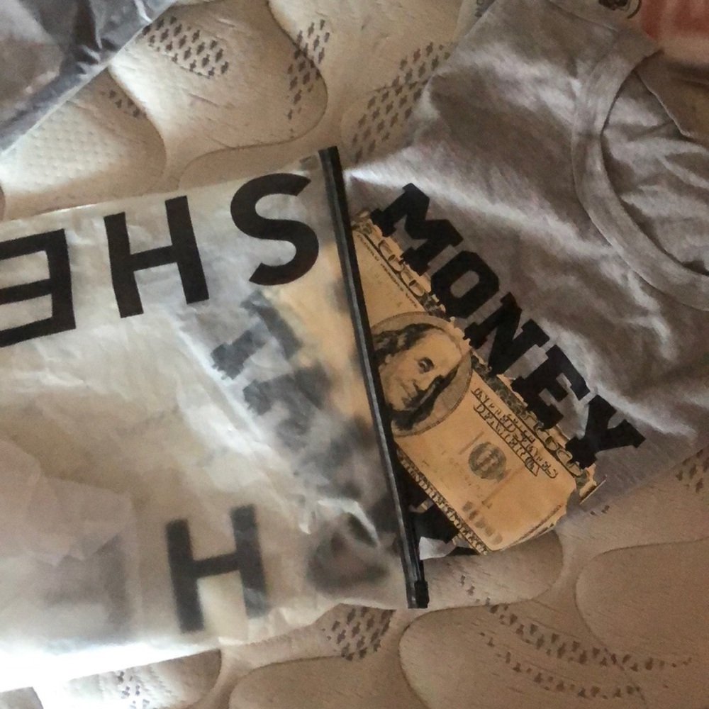 shein graphic money tee size small brand new